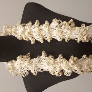 Handcrafted scarf